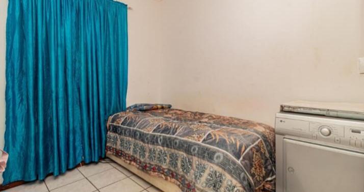 3 Bedroom Property for Sale in Clairewood Western Cape